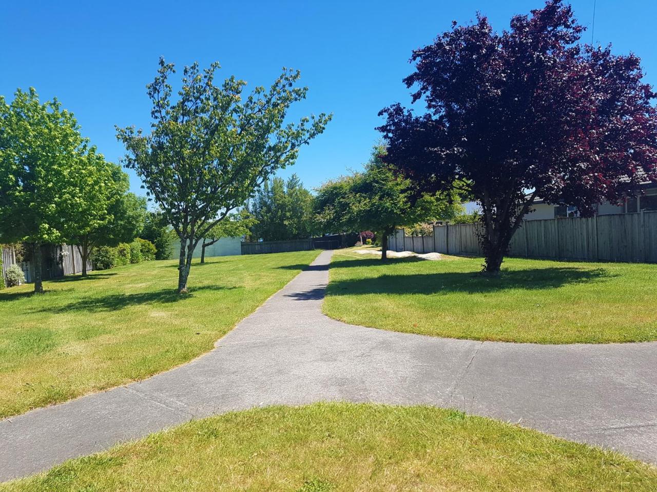 Close To The Lake Taupo Exterior foto